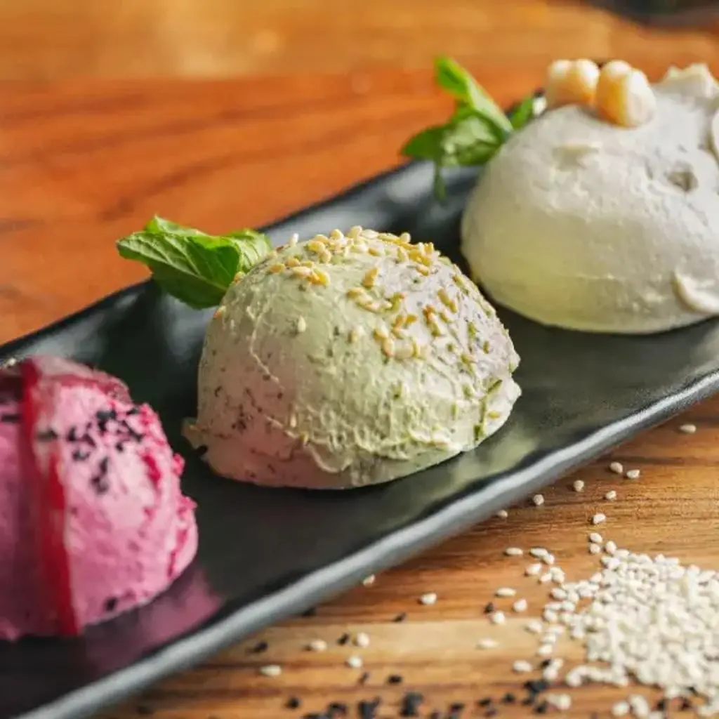 Triple Hummus