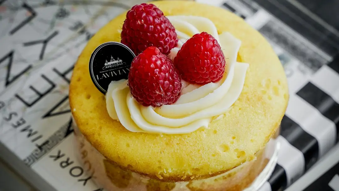 Lemon Cake - Small