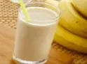 موز بالحليب