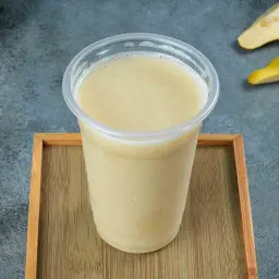 موز حليب اناناس