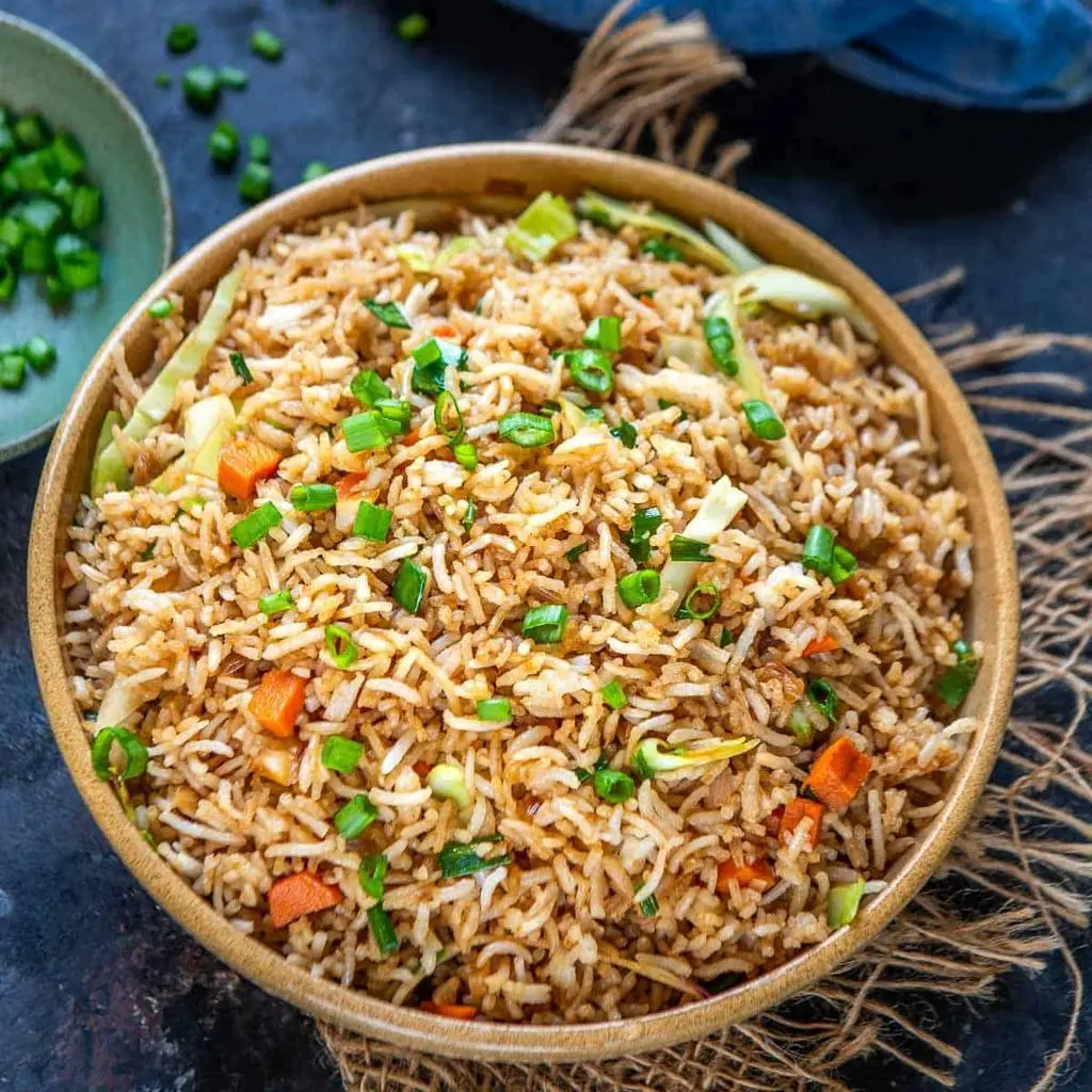 أرز مقلي بالخضار