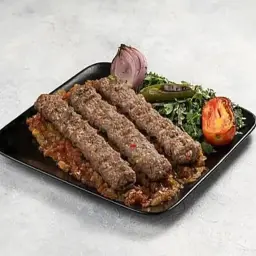 طبق كباب لحم