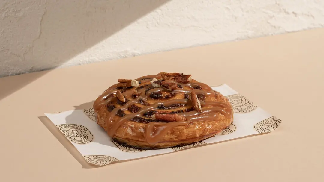 Croi cinnamon bun