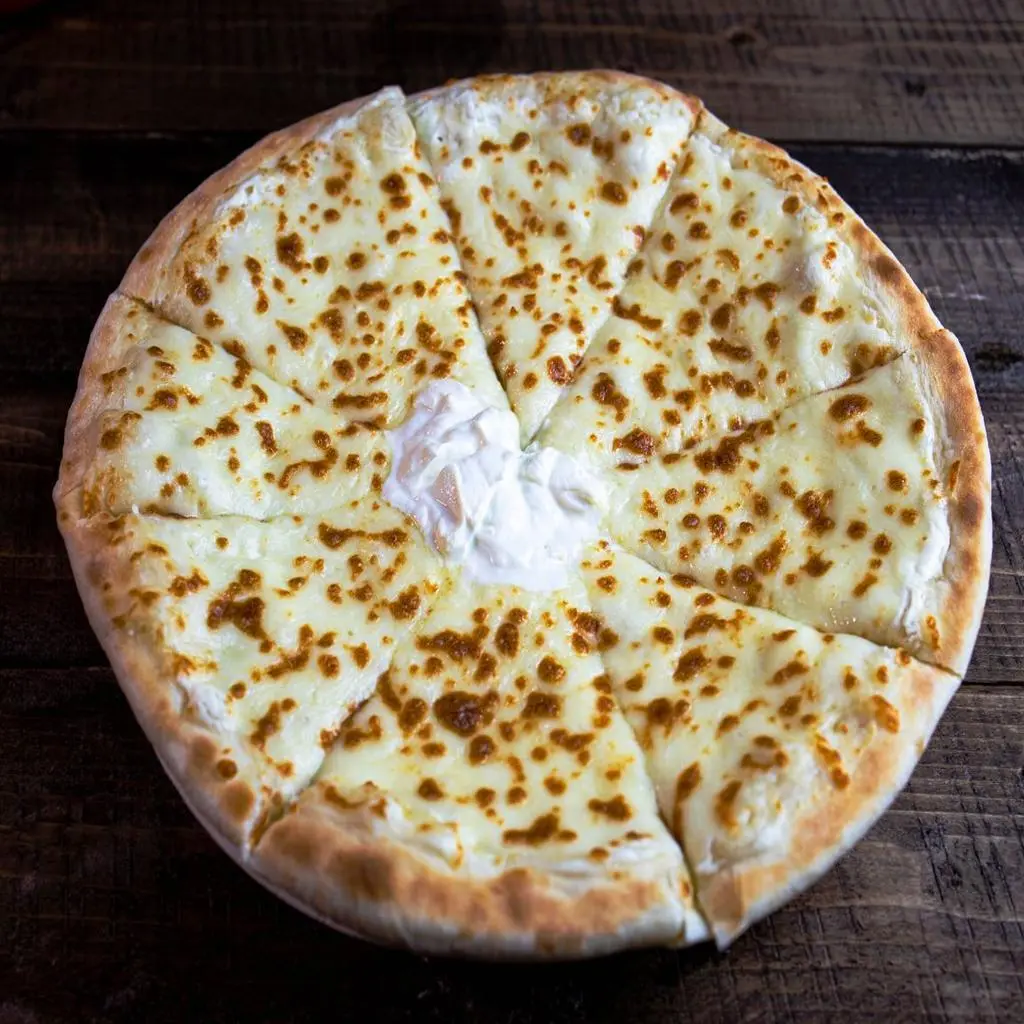 Ush Al Bulbul Pizza