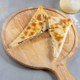 Labneh with spinach pie