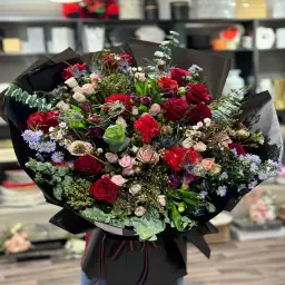 Large Red Mix Bouquet