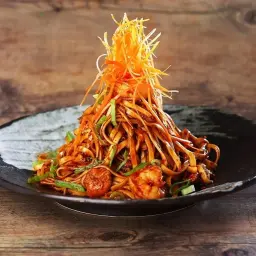 النودلز التايليندية (باكمي)