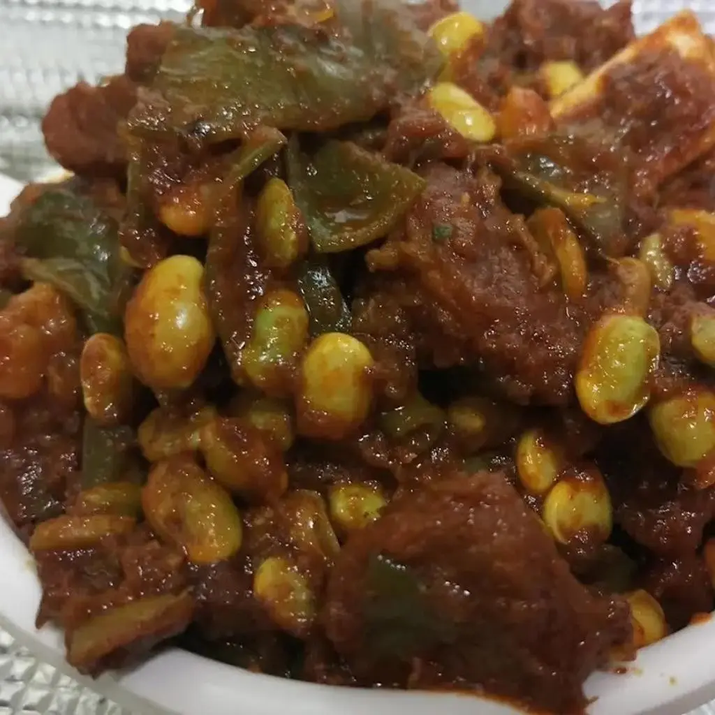 Meat with Guar Beans