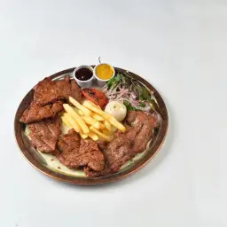 صحن ستيك نور الهنا