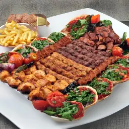 صينية مشكلة مع الأرز