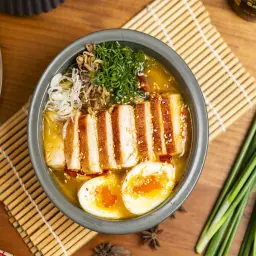 SMOKY RAMEN