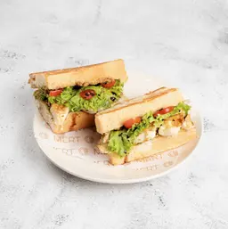 Pesto Halloumi Sandwich