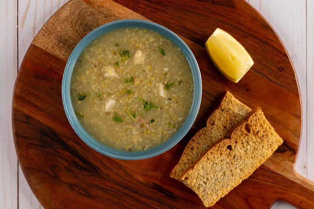 شوربة الفريكة والدجاج