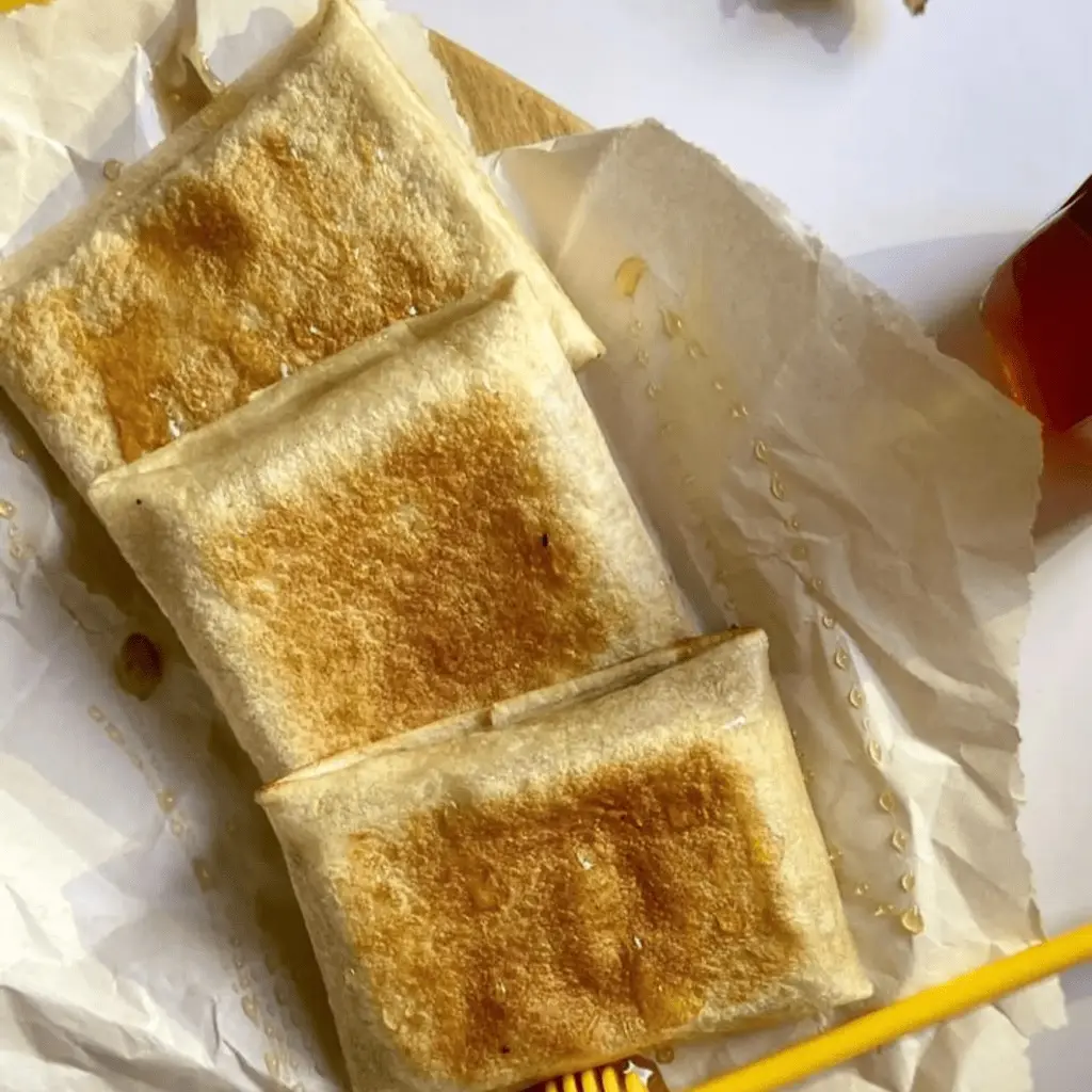 مطبق حلو بالكريمة والموز