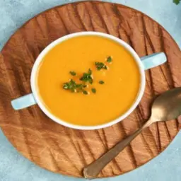 شوربة عدس