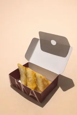 سمبوسة بيتزا صغير