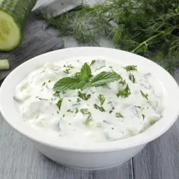 لبن بالخيار