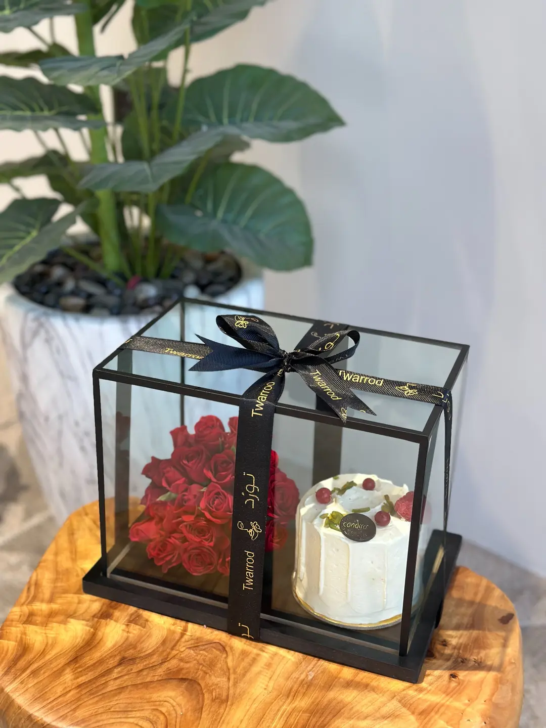 Cake box D