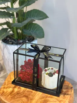 Cake box D