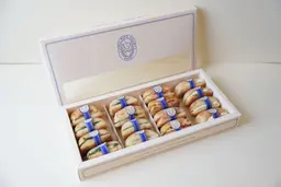 Small Sandwich Box – 16 pcs