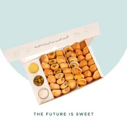 Friday Box Pastries Large - New