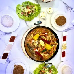 وجبة ثمار البحر