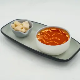 شوربة طماطم كريمية