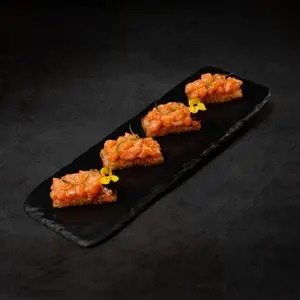 SALMON CRISPY RICE
