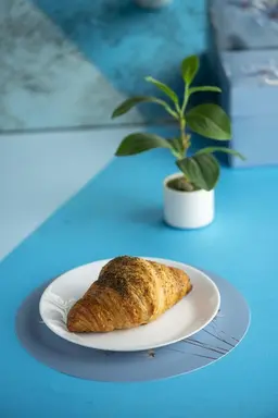 Zaatar Croissant