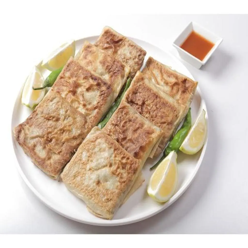 Egg Mutabbaq with Cheese