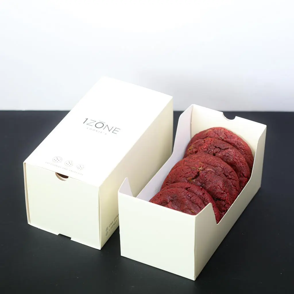 Red Velvet Sharing Box