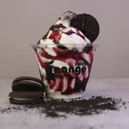 Oreo Cheesecake Ice Cream