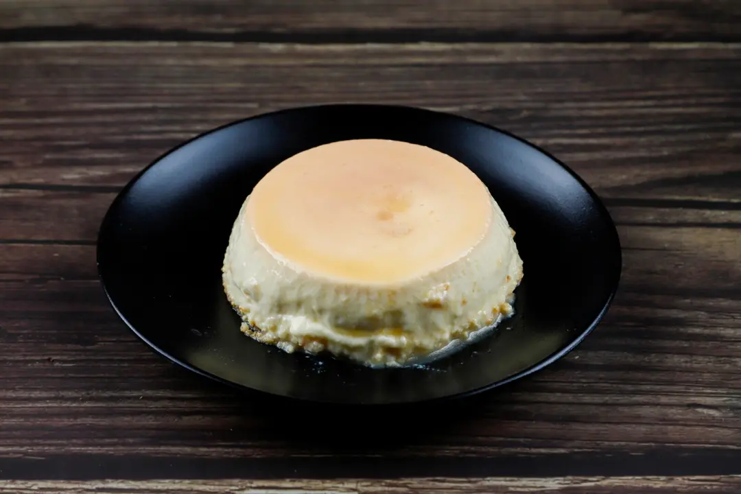 Cream Oven