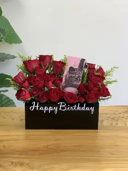 Birthday Box ( Miss Laverne Perfume )