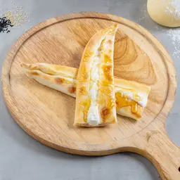 Labneh honey pie