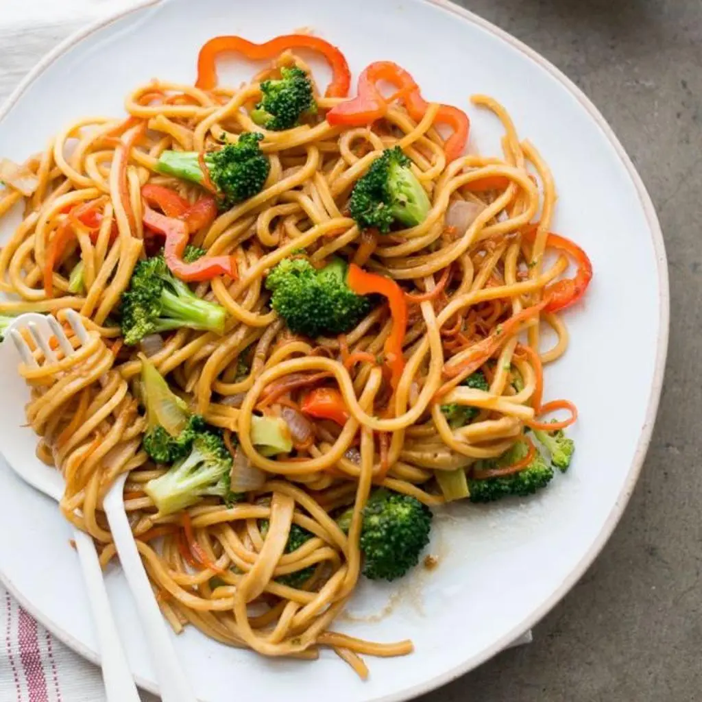 Vegetable Chow Mein