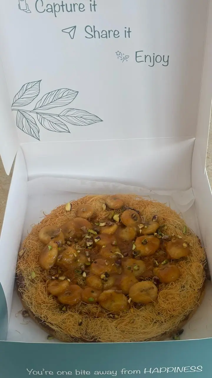Kunafa caramlized banana