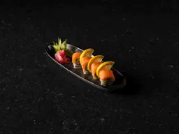 Salmon Maki