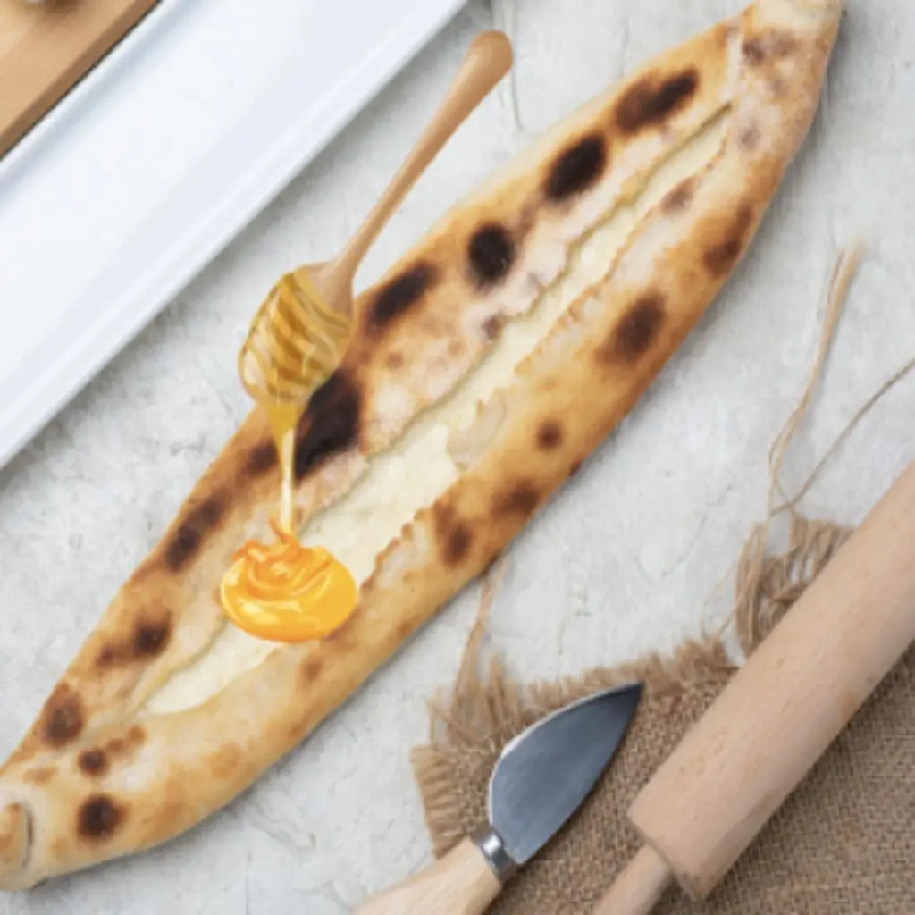 فطيرة جبنة سائلة بالعسل