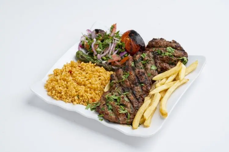 ازمير كفتة