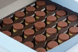 Labanieh With Chocolate And Vanilla