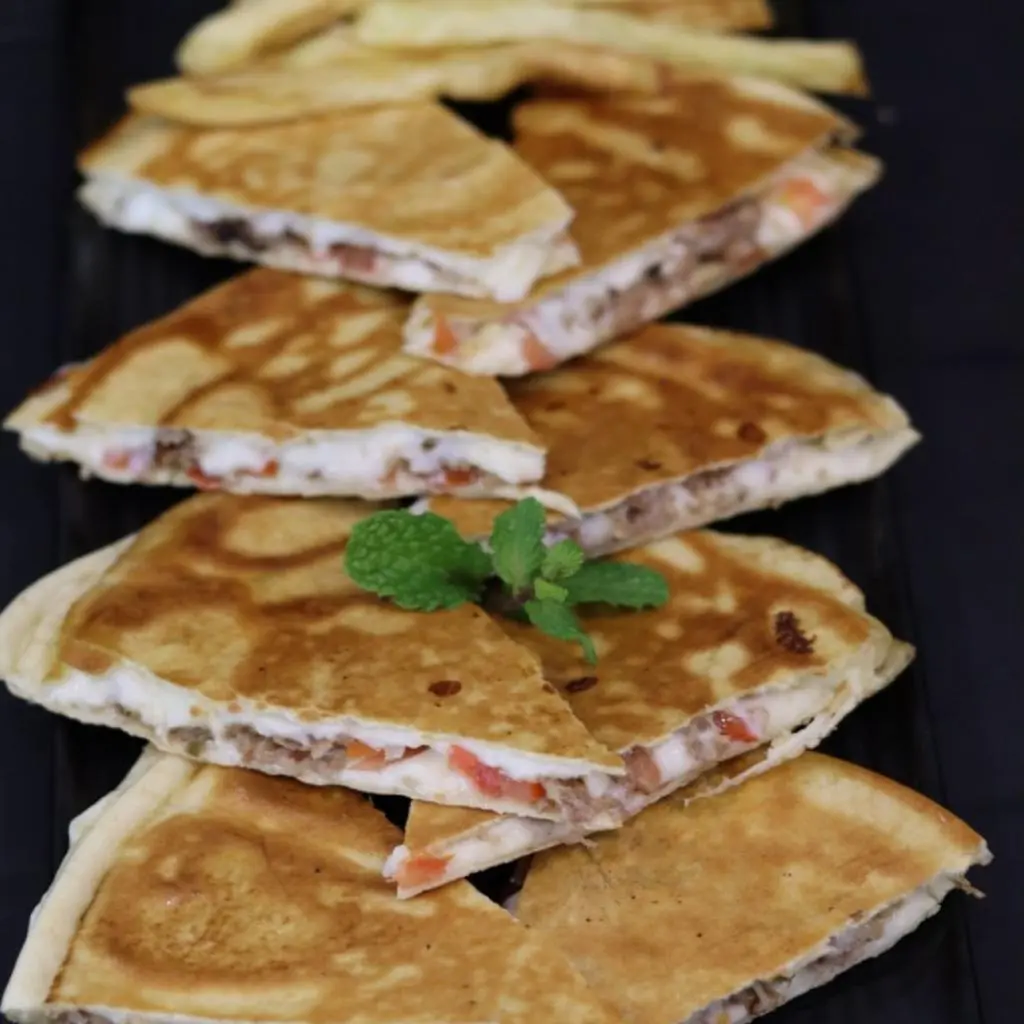 طوشكا