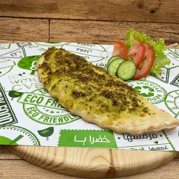 فطيرة ميكس زعتر وجبنة