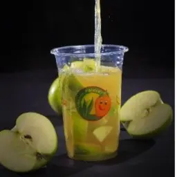 عصير تفاح أ خضر + قطع