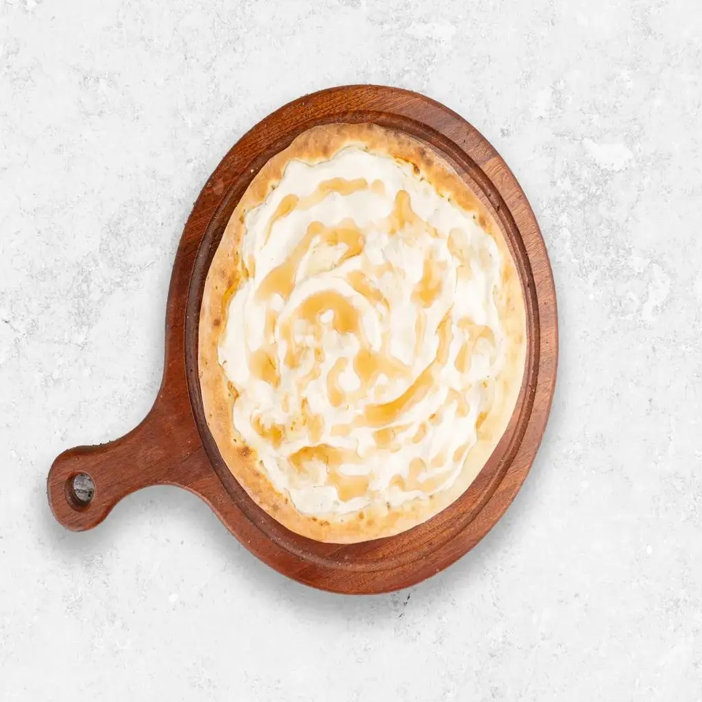 Labneh with Honey Pie