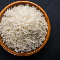أرز مطهو على البخار