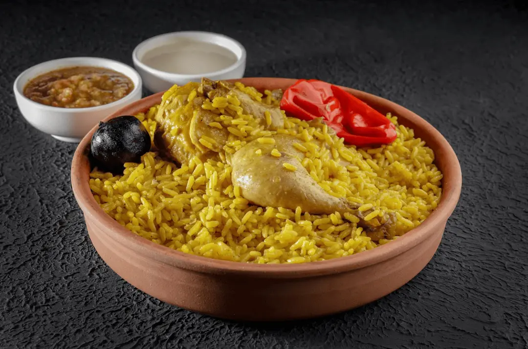 نصف حبه مضغوط اصفر دجاج