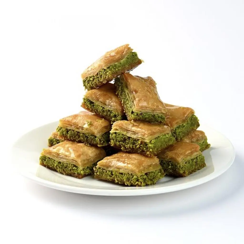 بقلاوة مربعة فستق