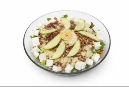 Kale and pecan salad