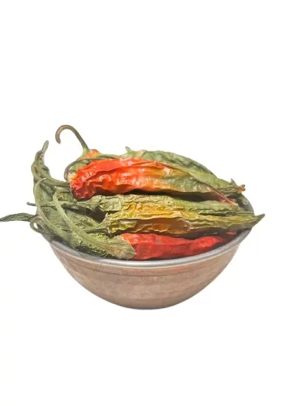 washed and naturally dried local peppers r901